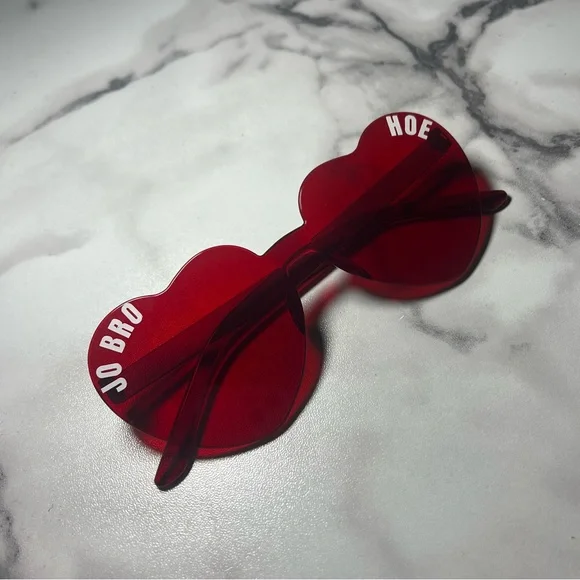 Jonas brothers sunglasses, Jonas brothers tour - Picture 2 of 5